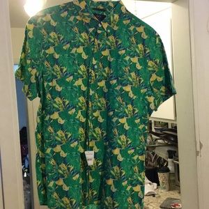 Men’s button down shirt